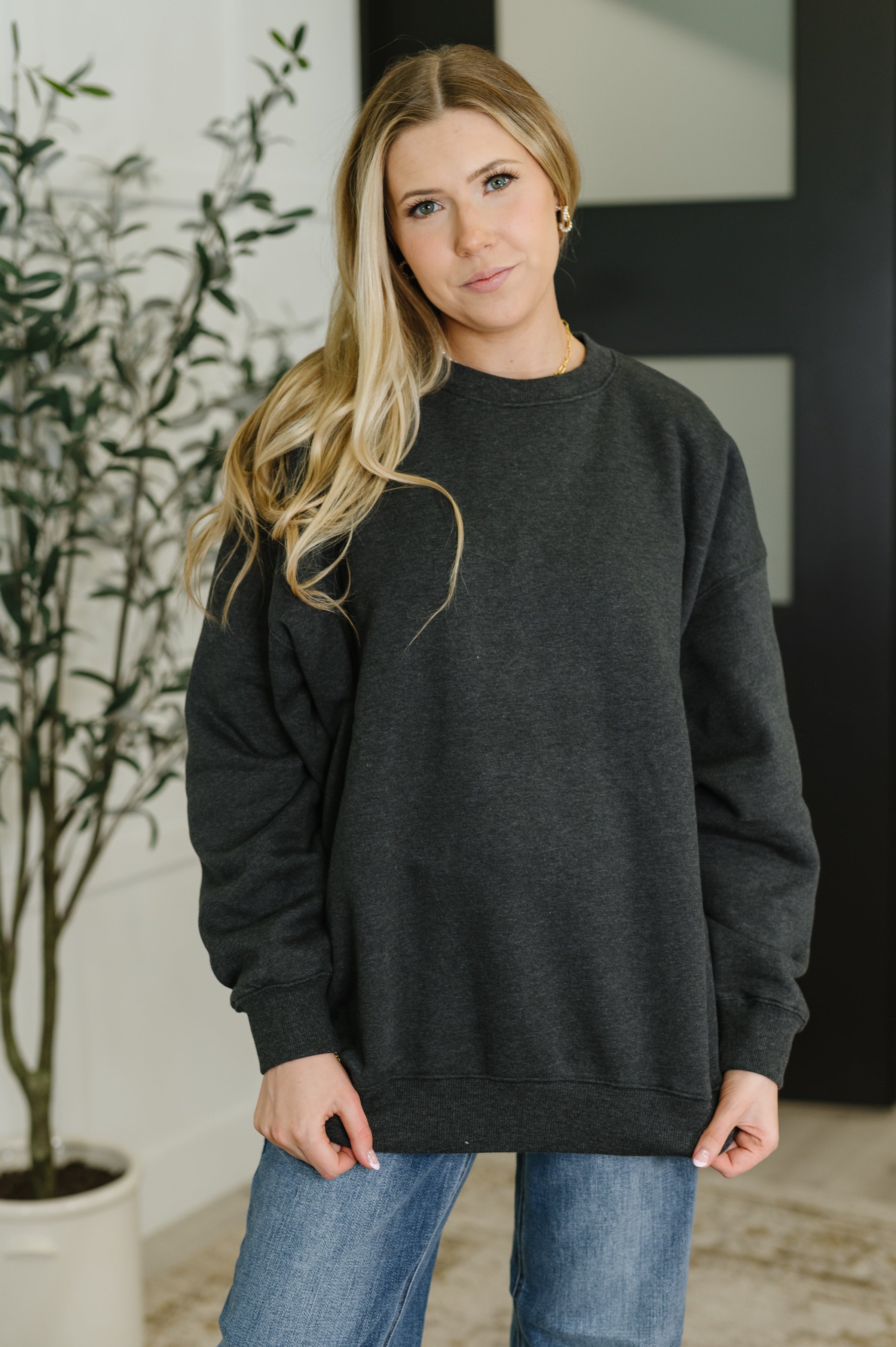 Zenana Weekend Retreat Relaxed Pullover in Charcoal
