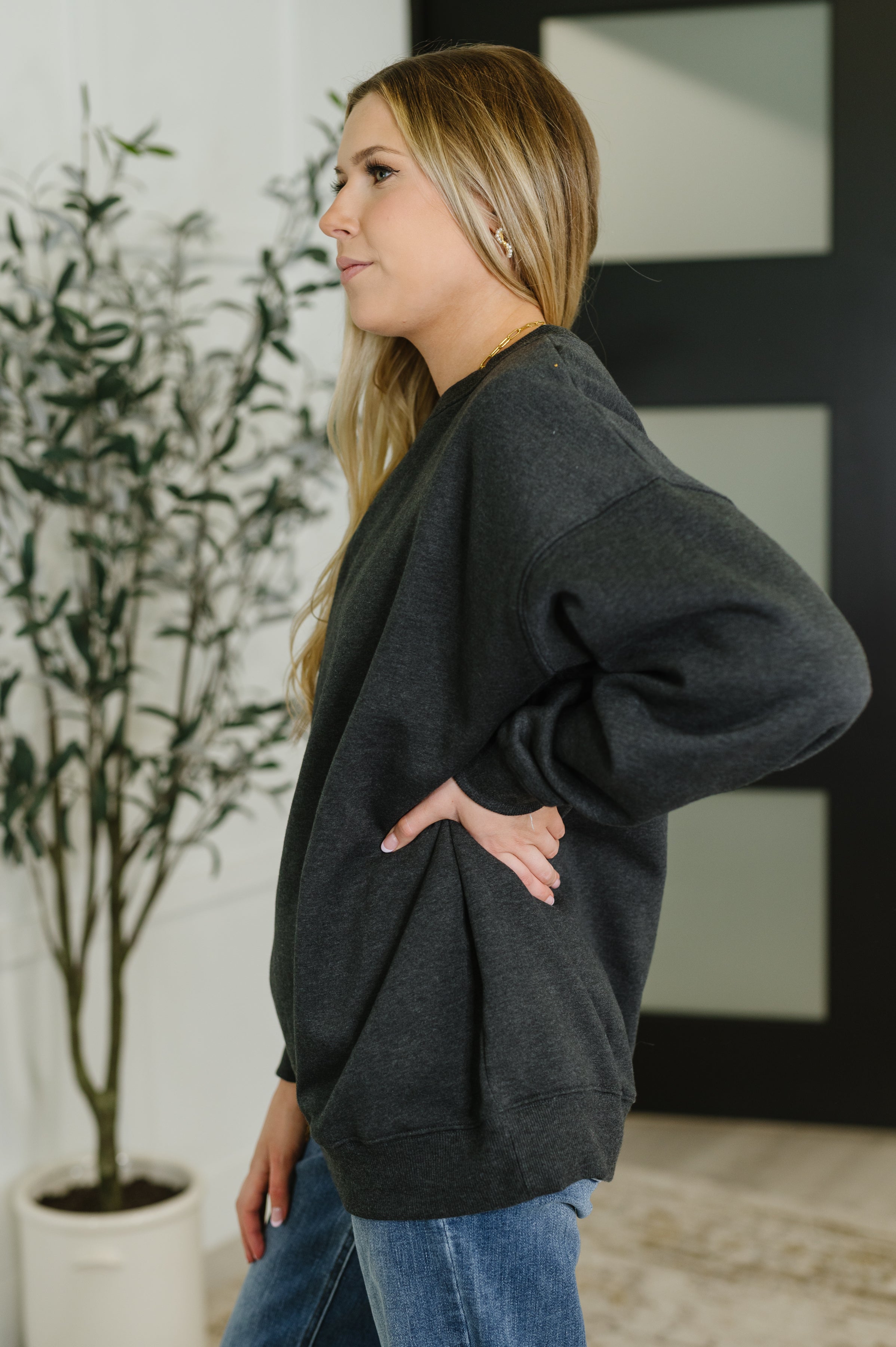 Zenana Weekend Retreat Relaxed Pullover in Charcoal