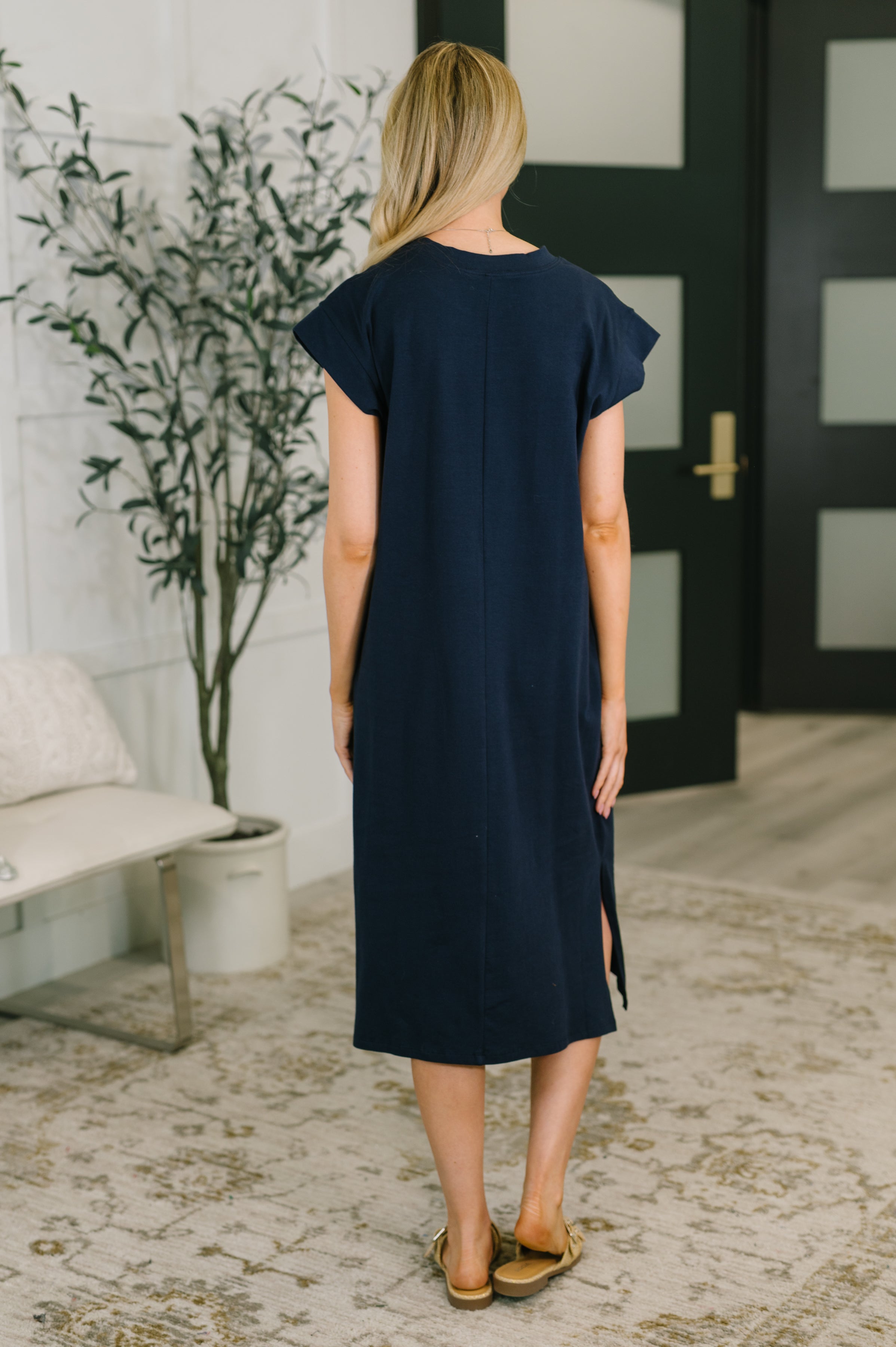 Zenana Round Neck Short Sleeve Midi Dress in Navy
