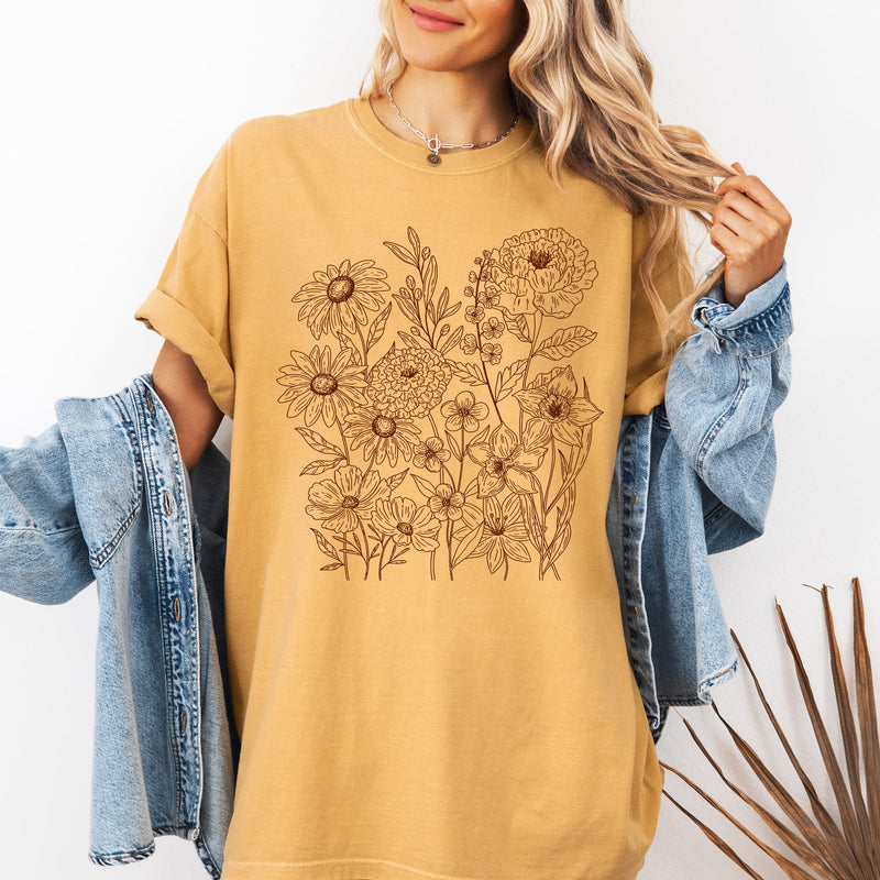 Vintage Wildflowers Minimalist Comfort Colors Graphic T-Shirt
