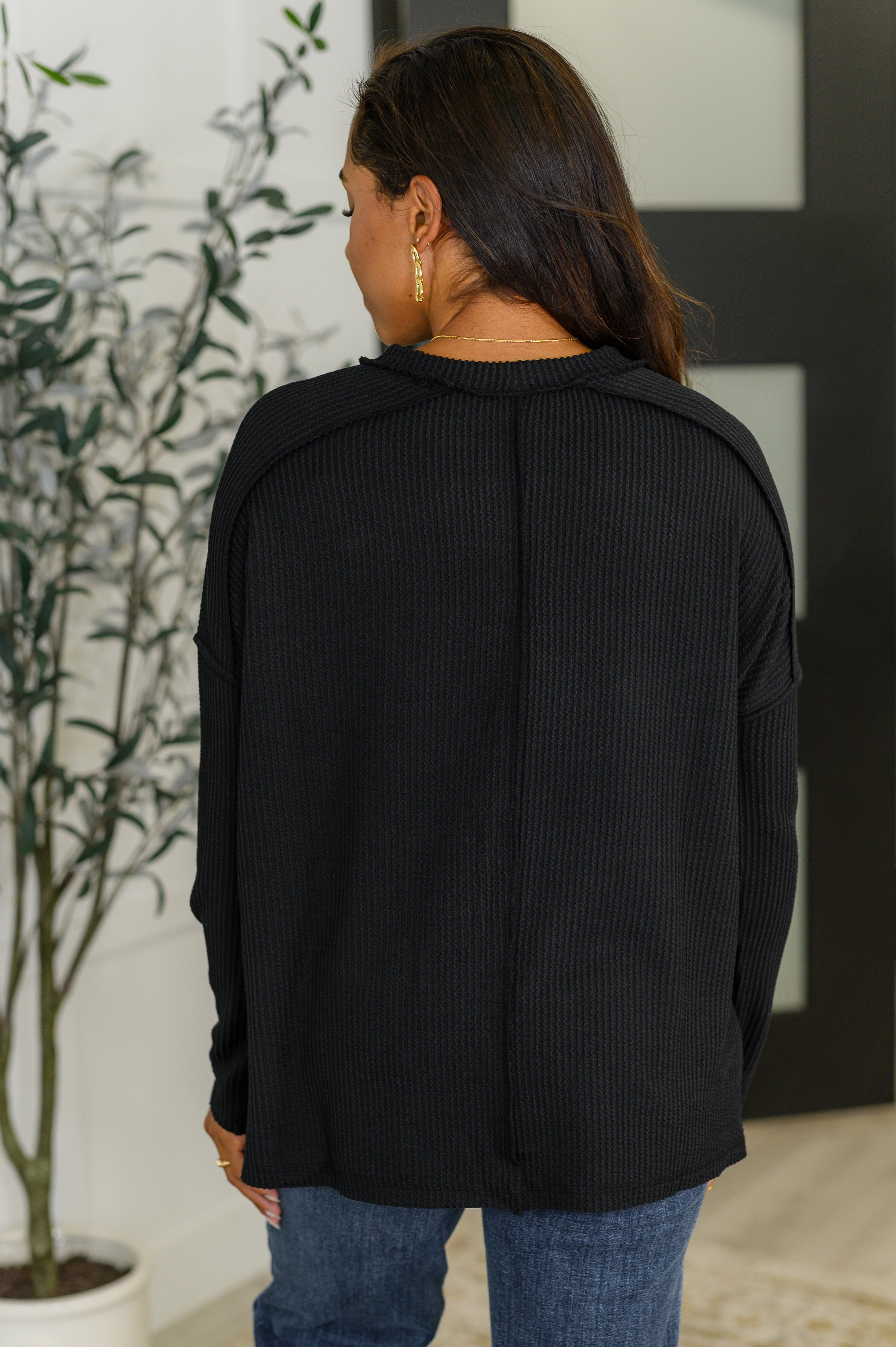 Zenana Ribbed Knit Long Sleeve Top in Black