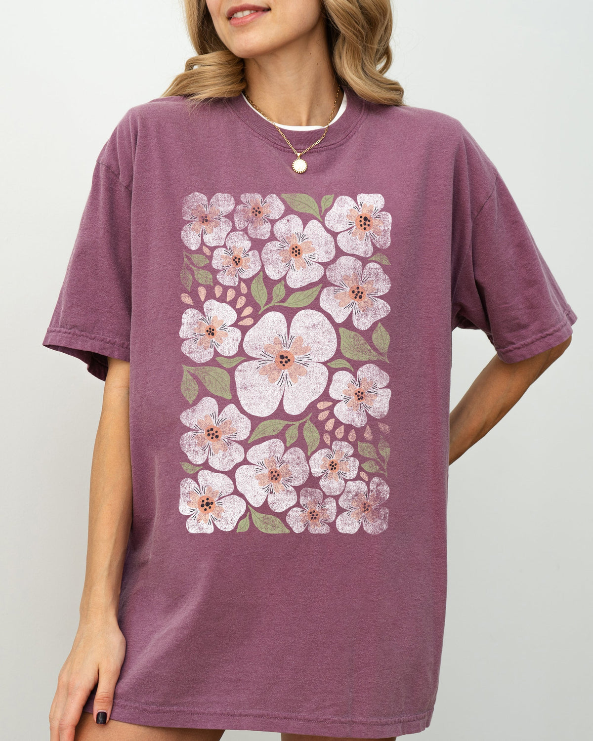 White Autumn Flowers Comfort Colors Graphic T-Shirt