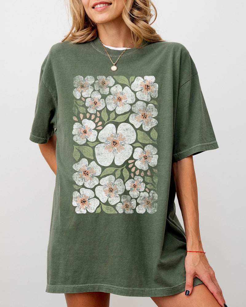 White Autumn Flowers Comfort Colors Graphic T-Shirt