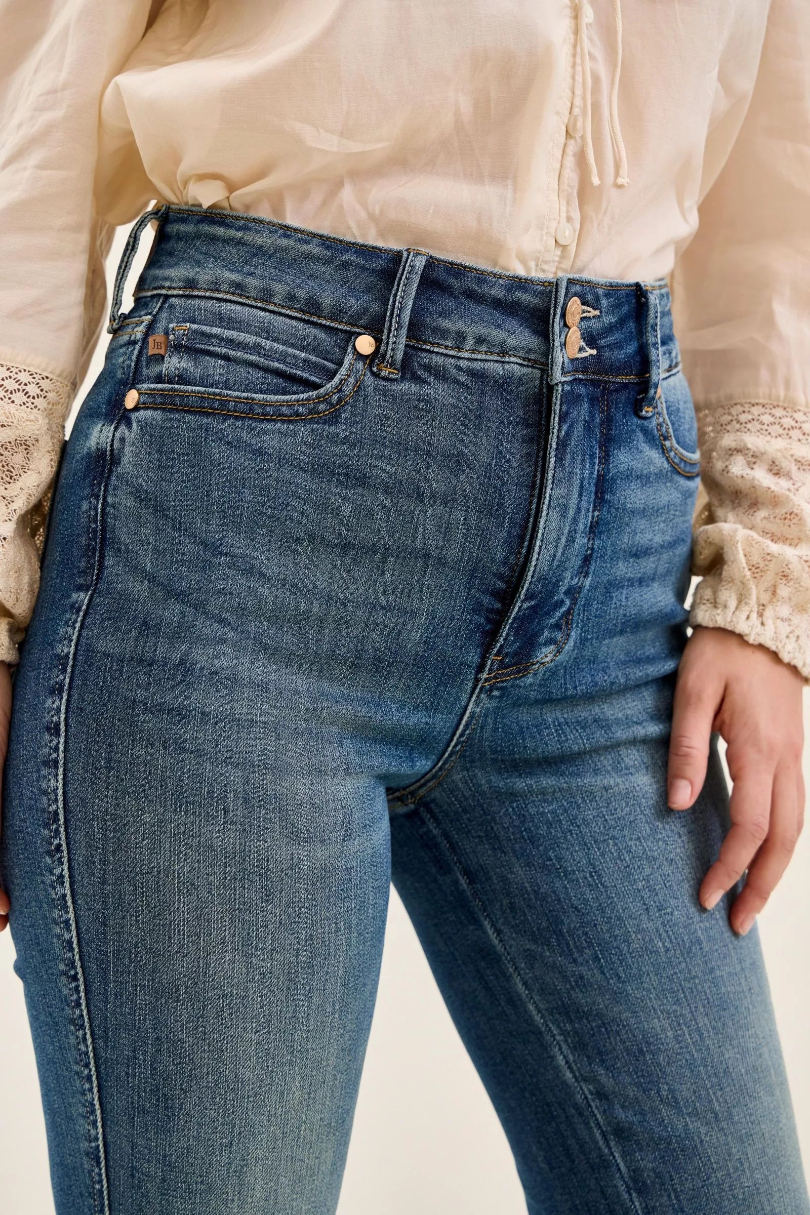 Judy Blue High Rise Double Button Tummy Control Jacqueline Flare Jeans 881125