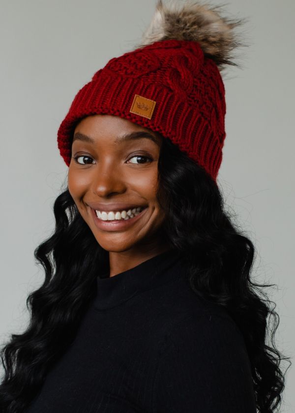 Cable knit hat with fleece lining Erin Knitwear Cable Knit Peak Hat,Charcoal Gray One Size at  main image 4