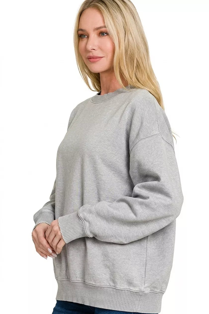 Zenana Fleece Enzyme Washed Round Neck Sweatshirt in Sleet