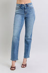 Judy Blue Vintage Wash Thermal Straight Jeans 
These straight cut jeans feature Judy Blue stretch denim with a brushed thermal interior for an extra layer of warmth during the colder months! Designed with a high rise, medium wash, stitching on the back pockets, and no distressing.