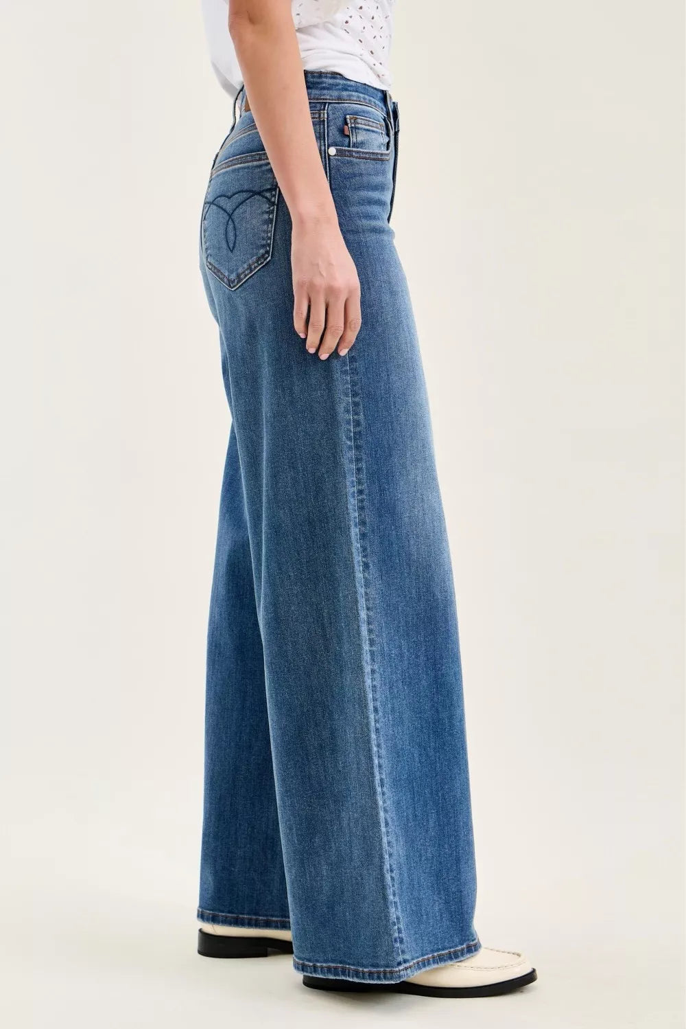 Judy Blue High Rise Wide Leg Palazzo Jeans