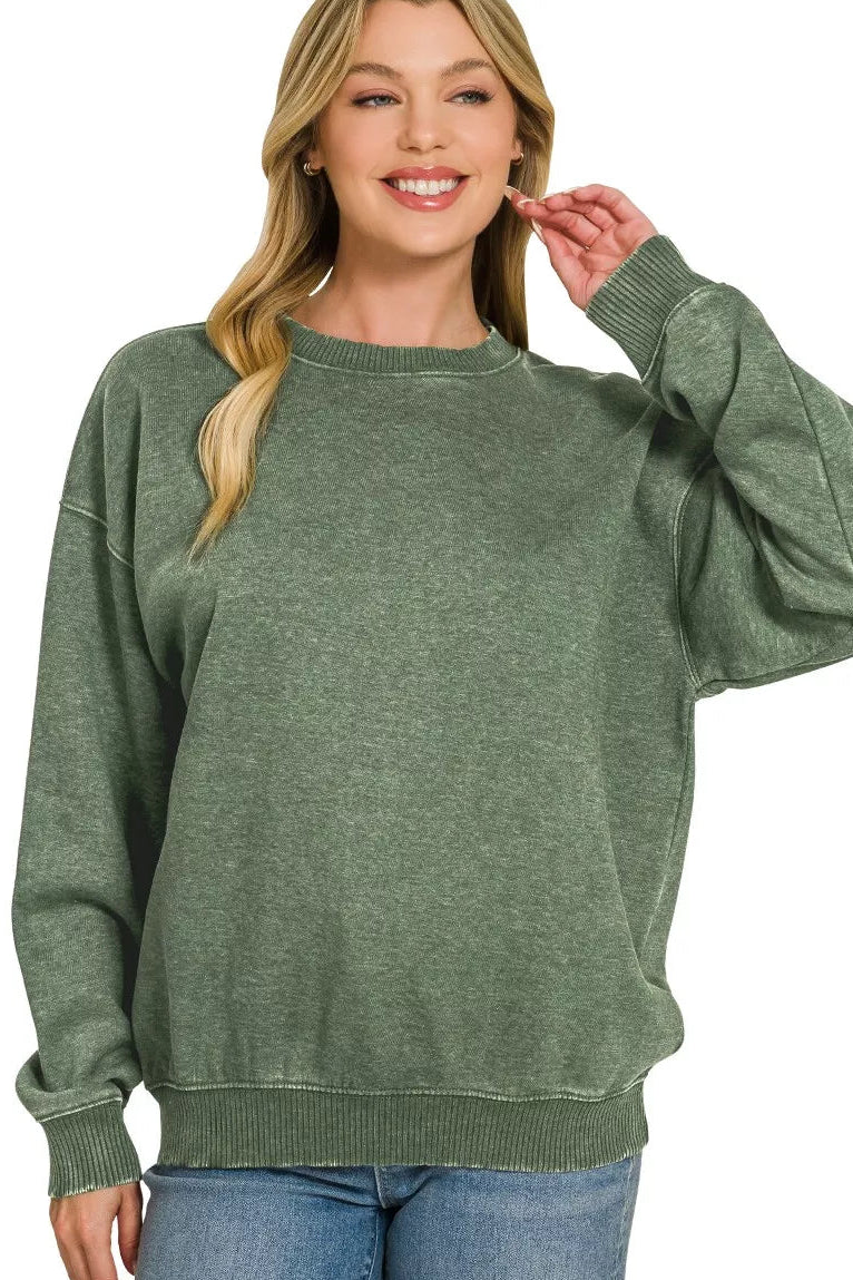 Zenana Fleece Enzyme Washed Round Neck Sweatshirt in Army Green