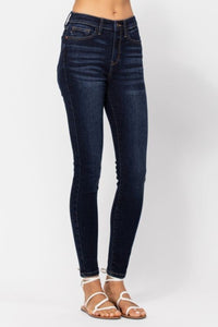 Judy Blue High Rise Handsand Dark Wash Skinny Jeans