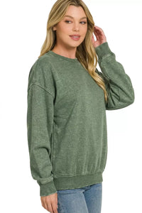 Zenana Fleece Enzyme Washed Round Neck Sweatshirt in Army Green