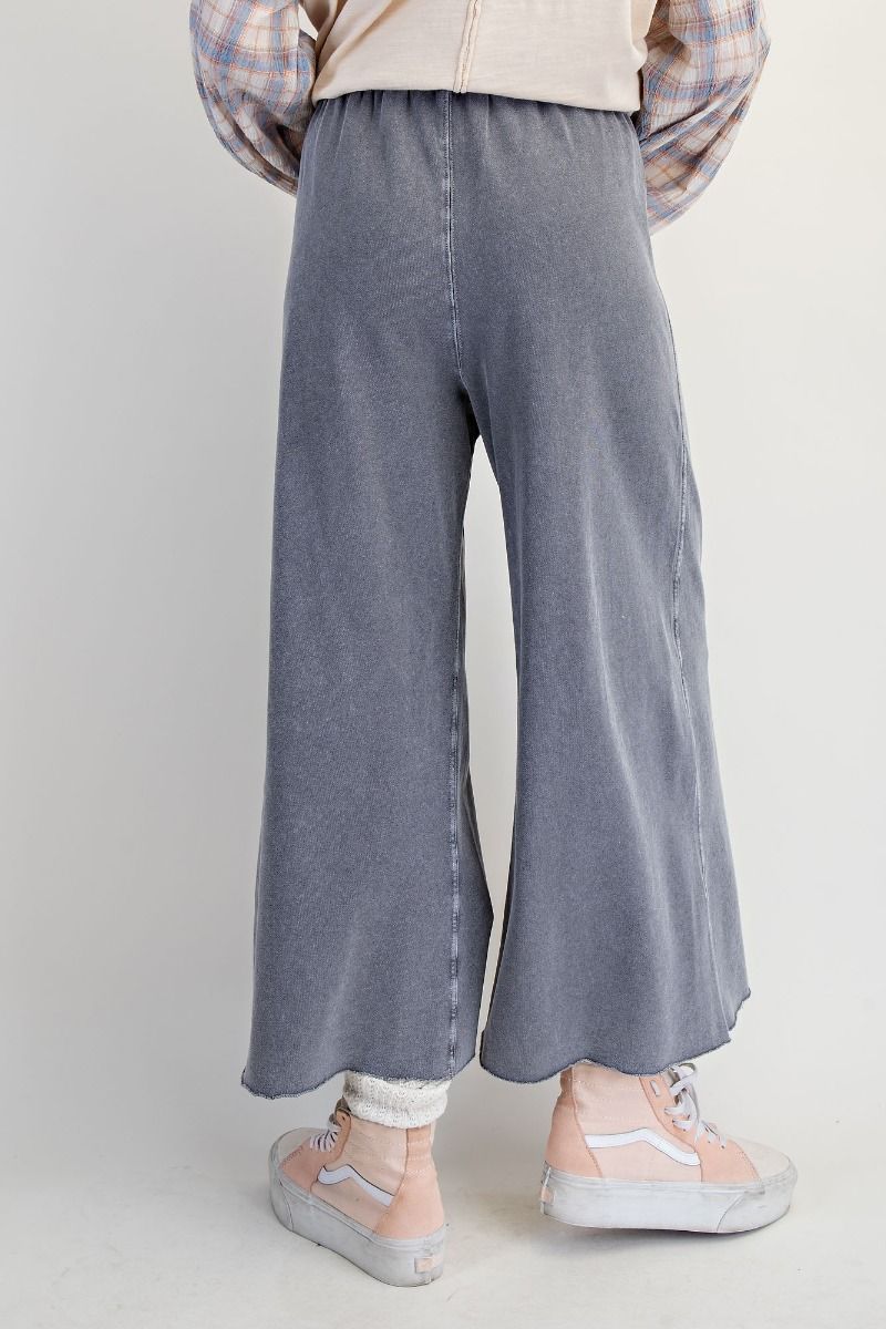 Easel Mineral Washed Wide Leg Terry Sweatpants in Ash
