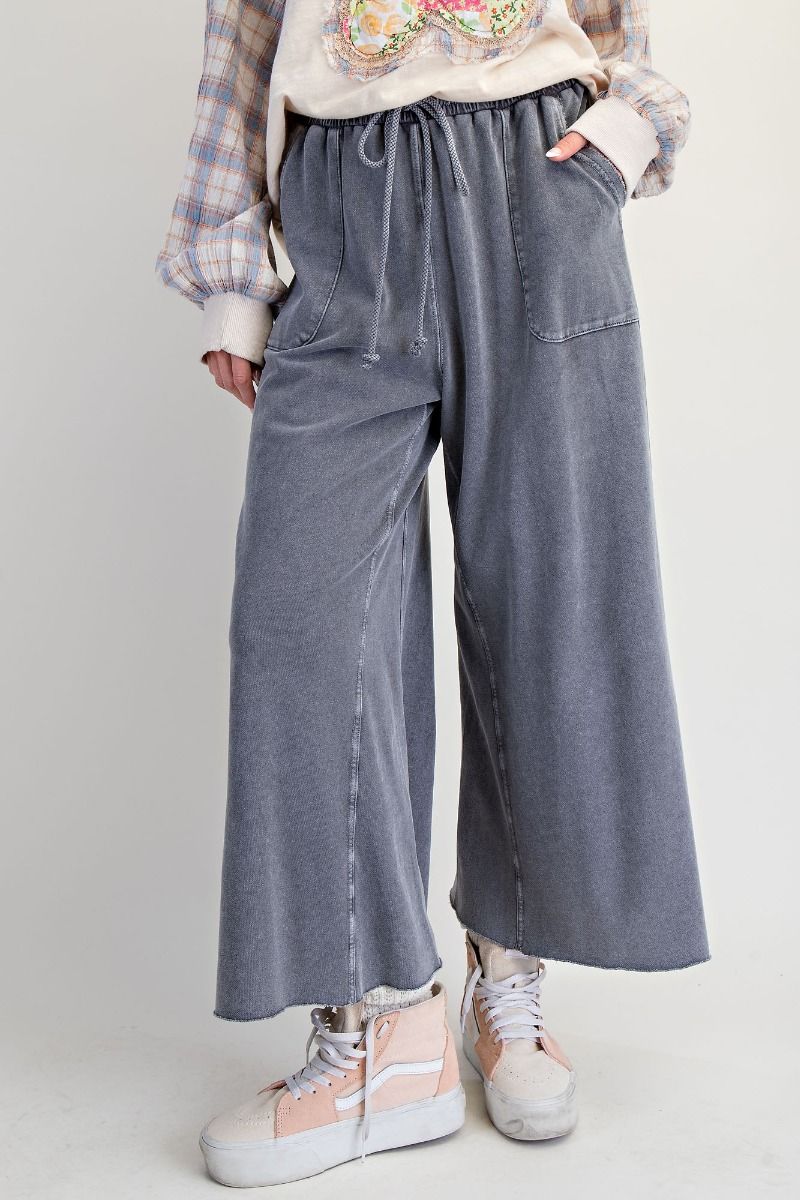 Easel Mineral Washed Wide Leg Terry Sweatpants in Ash