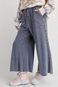 Easel Mineral Washed Wide Leg Terry Sweatpants in Ash