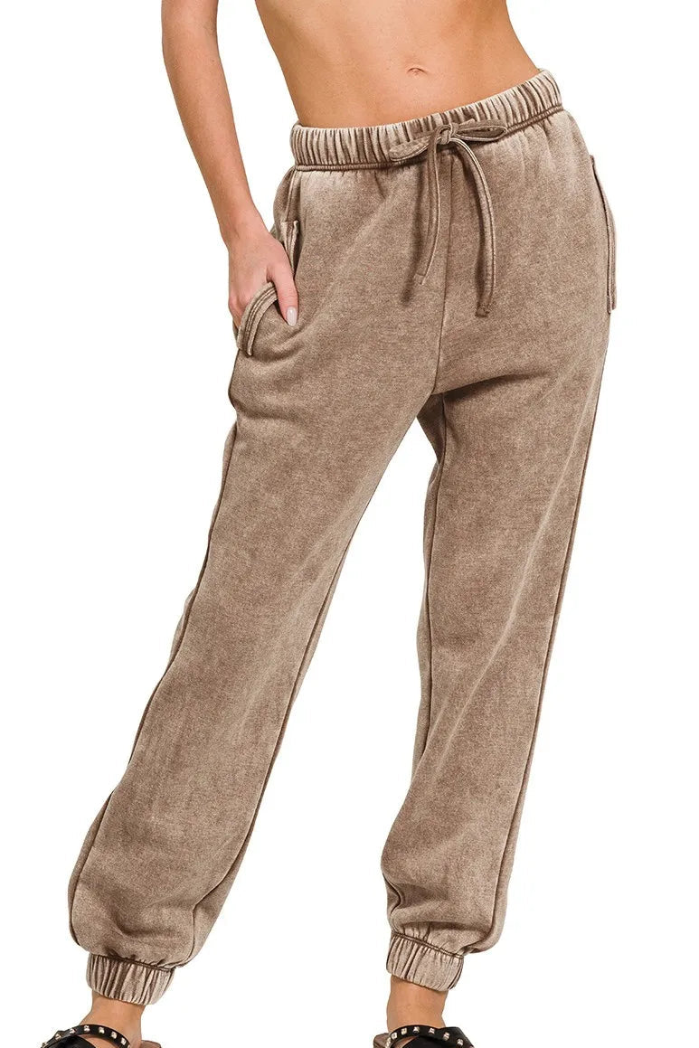 Zenana Acid Wash Fleece Jogger Sweatpants in Mocha