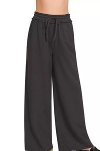 Zenana Exposed Seam Wide Leg French Terry Sweatpants in Black