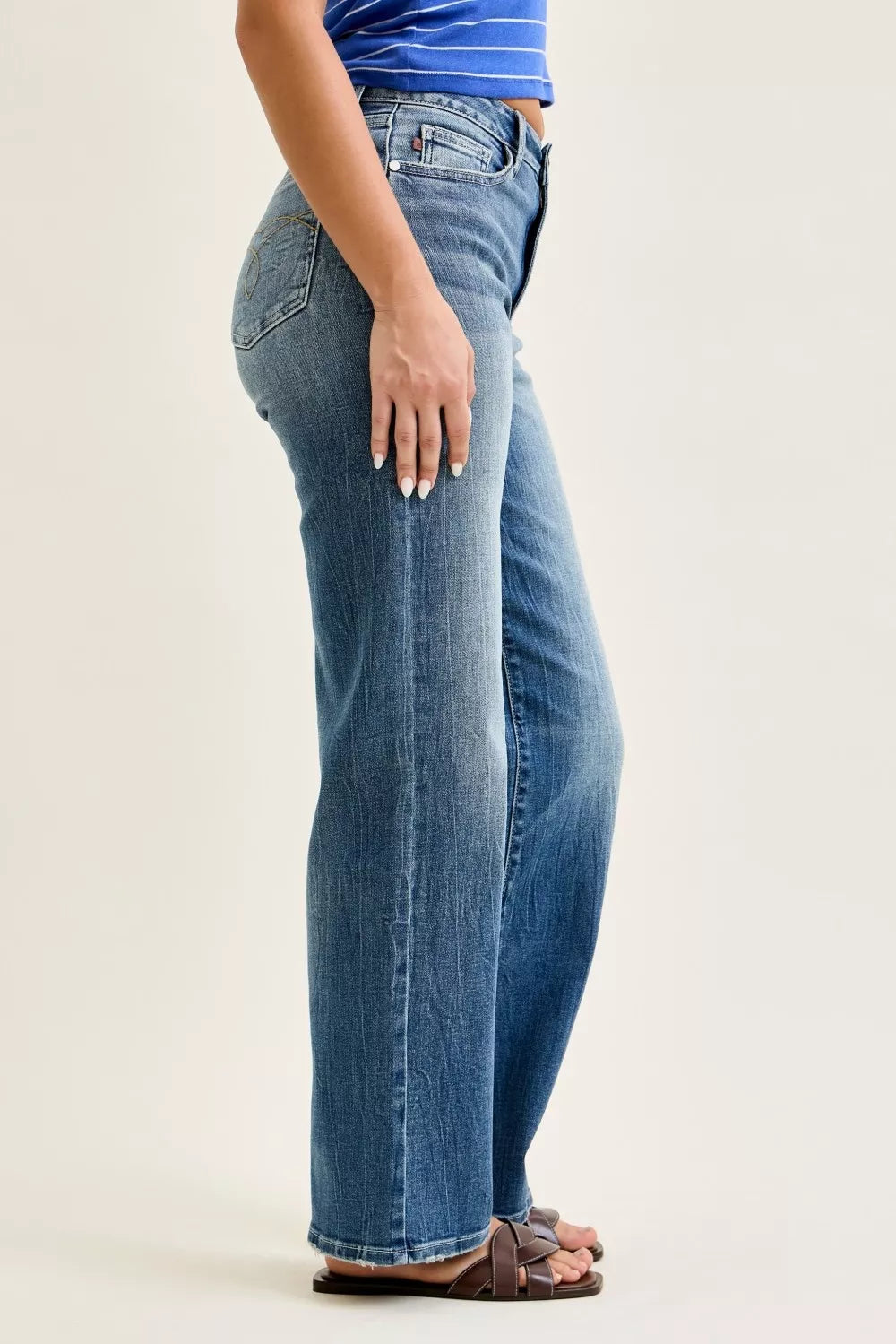 Judy Blue Mid Rise 90's Straight Jeans 82719