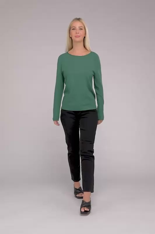 Zenana Viscose Round Neck Basic Sweater