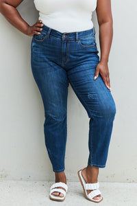 Judy Blue Mid Rise Cropped Relaxed Fit Jeans