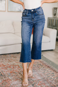 Judy Blue Medium Wash Wide Leg Cropped Jeans
