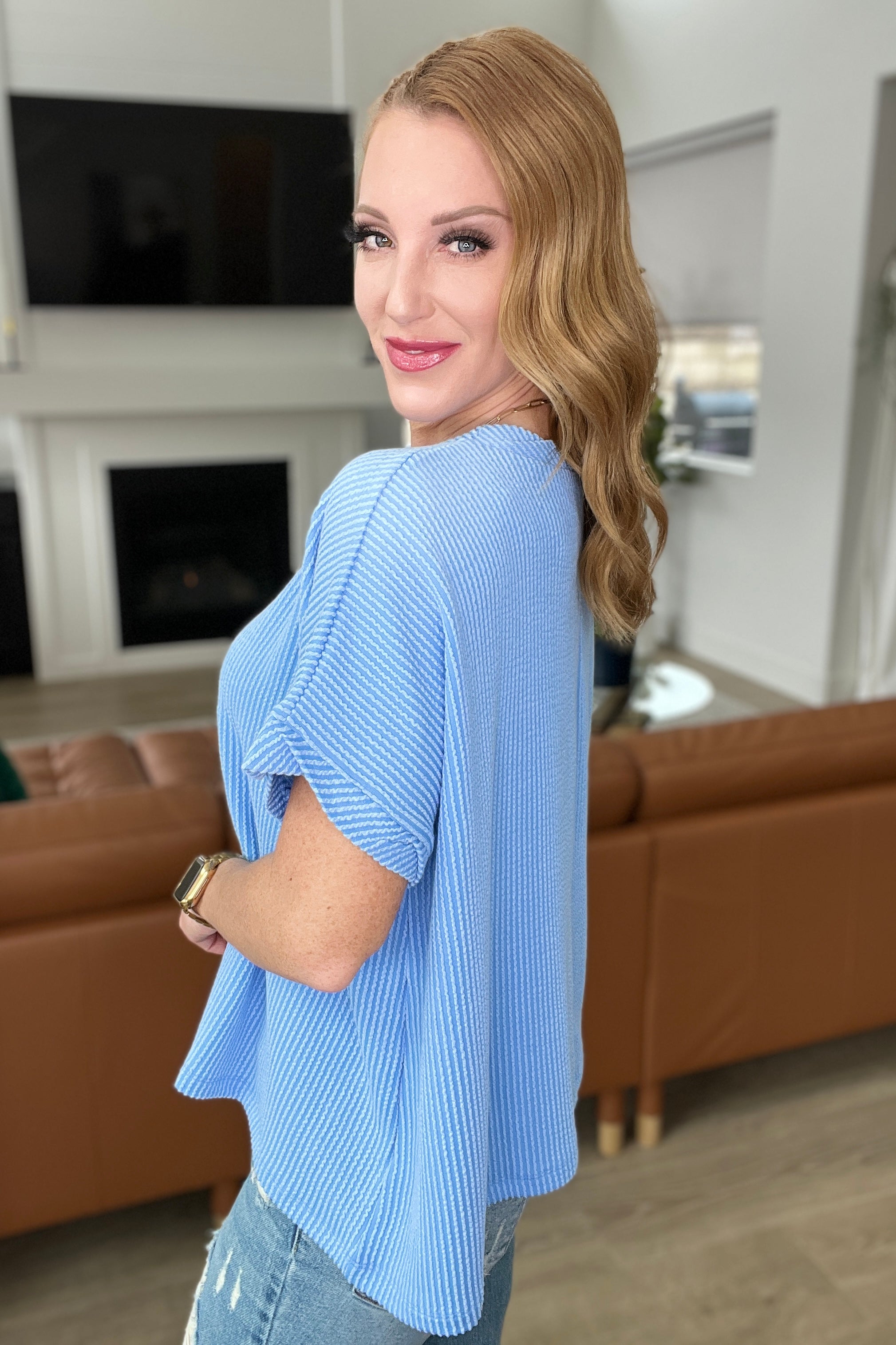 Ribbed Twisted Short Sleeve Top in Sky Blue