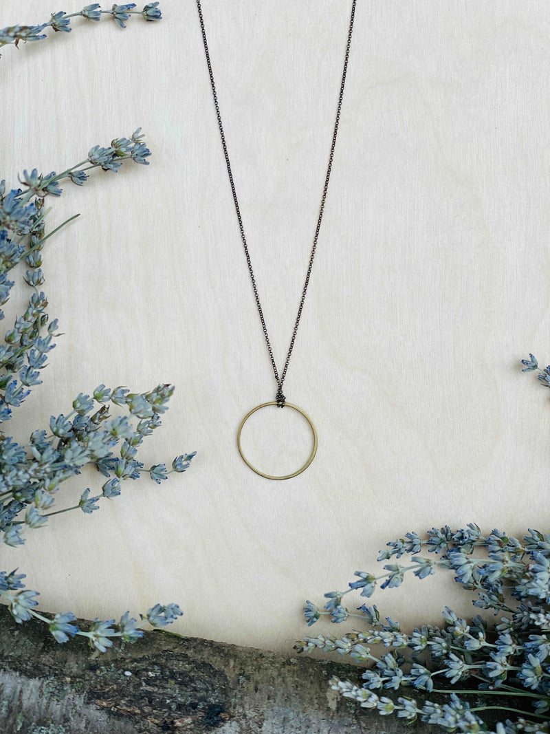 Daphne Circle Necklace
